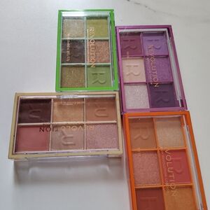 Revolution Vibrant Eyeshadow Palette Collection 4 BUNDLE